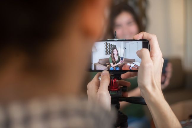 Henkilöbrändin rakentaminen sosiaalisessa mediassa