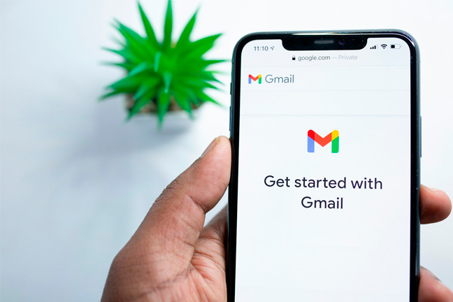 Google Ads -kuitit sähköpostiin