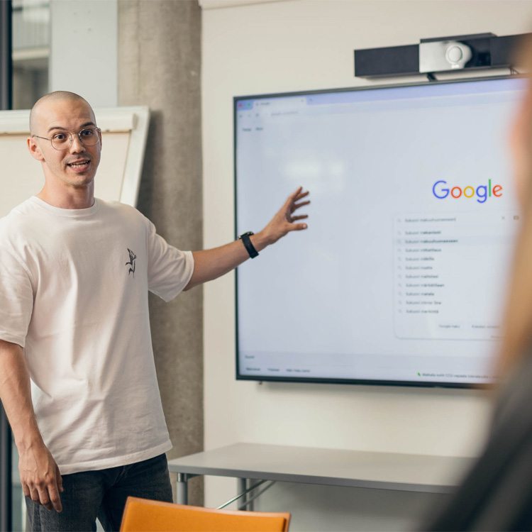 Google hakusanamainonta