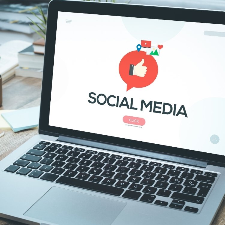 Tehokas somemarkkinointi-strategia yritykselle – 4 vinkkiä