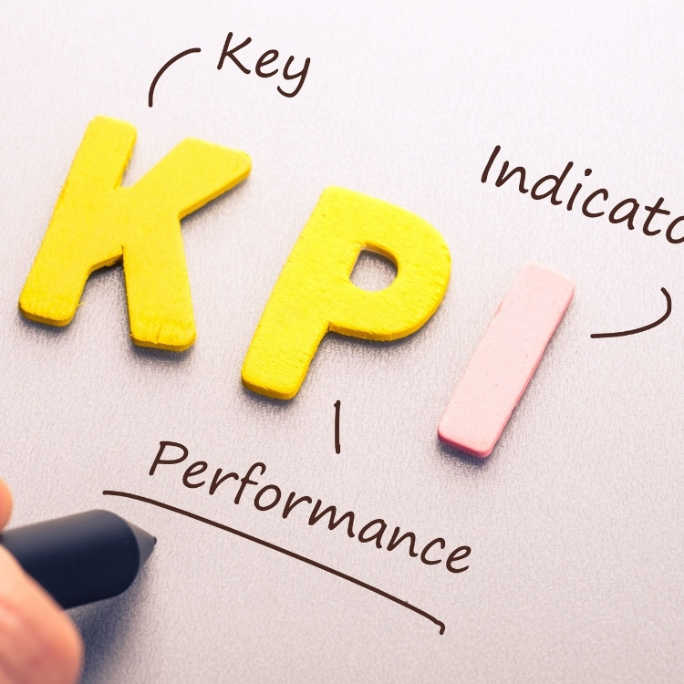 KPI-mittarit yrityksen kasvun tukena – Tehoa päätöksentekoon