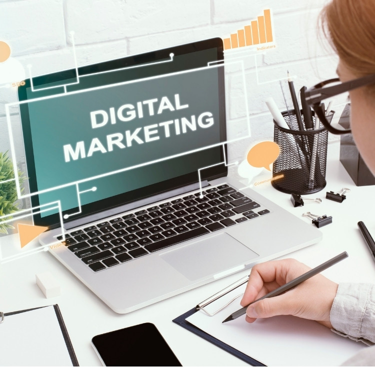 Digitaalinen markkinointistrategia – 7 vaihetta